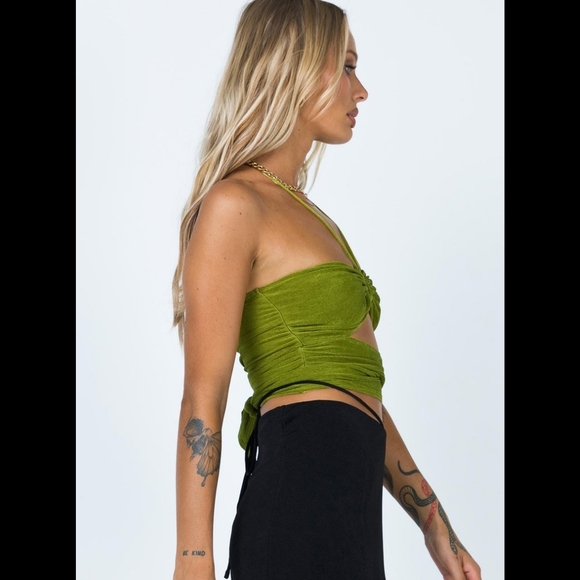 Princess Polly Loriella Ring Detail Crop Top - Picture 4 of 8